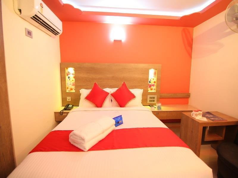 Hotel A J Park Alappuzha Eksteriør bilde