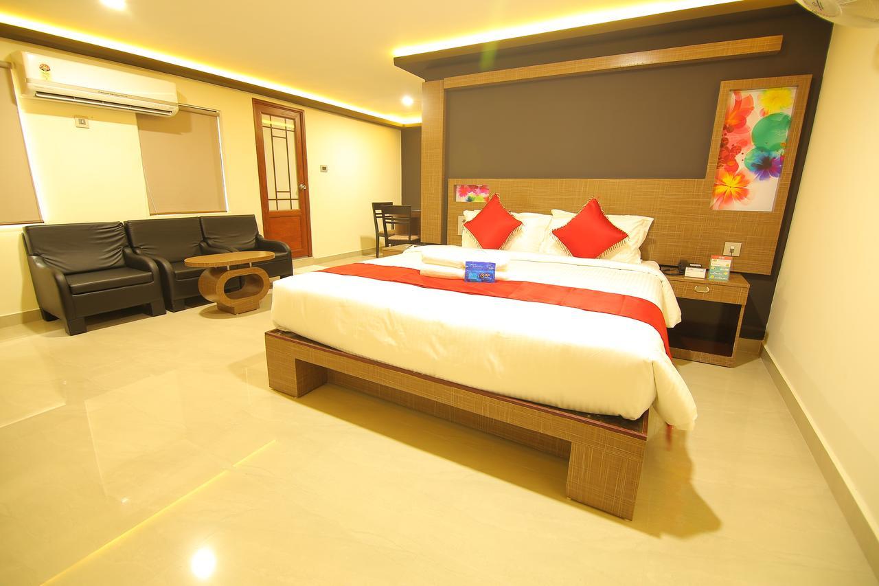 Hotel A J Park Alappuzha Eksteriør bilde