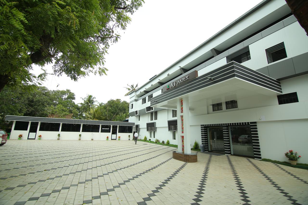 Hotel A J Park Alappuzha Eksteriør bilde