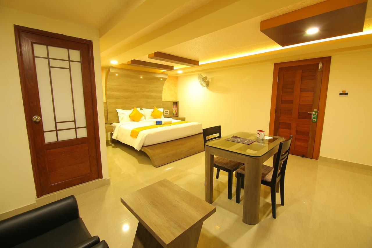 Hotel A J Park Alappuzha Eksteriør bilde